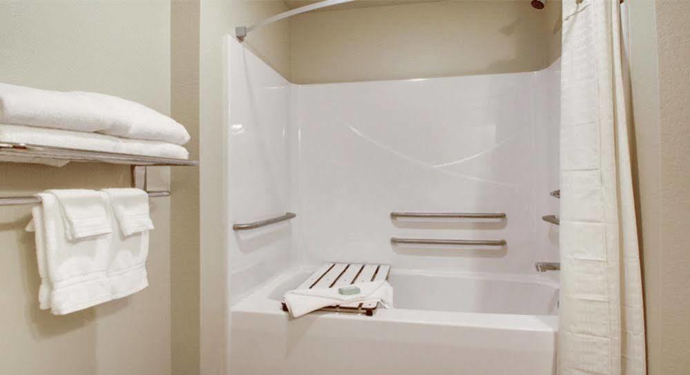 Cobblestone Inn & Suites - Lakin ภายนอก รูปภาพ
